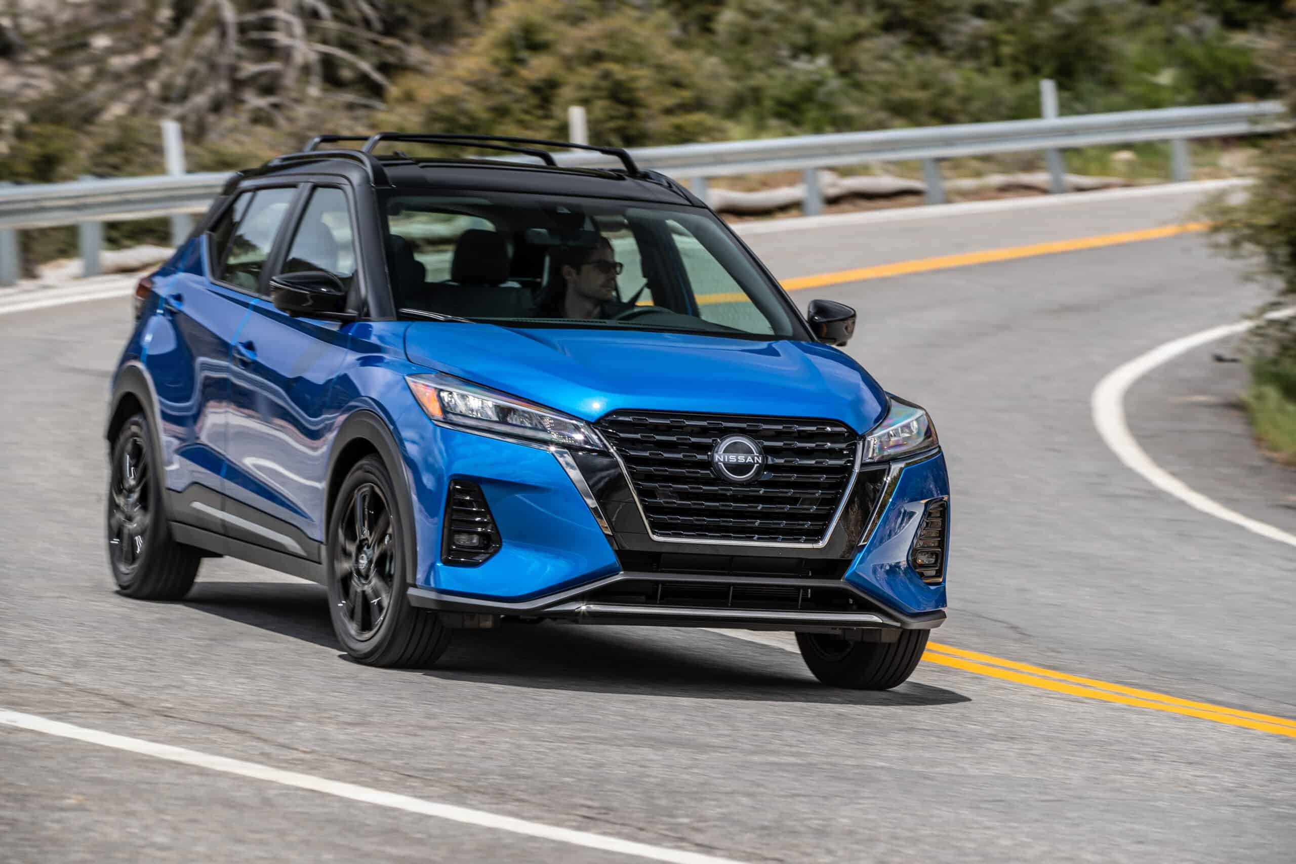 Nissan Kicks Driving