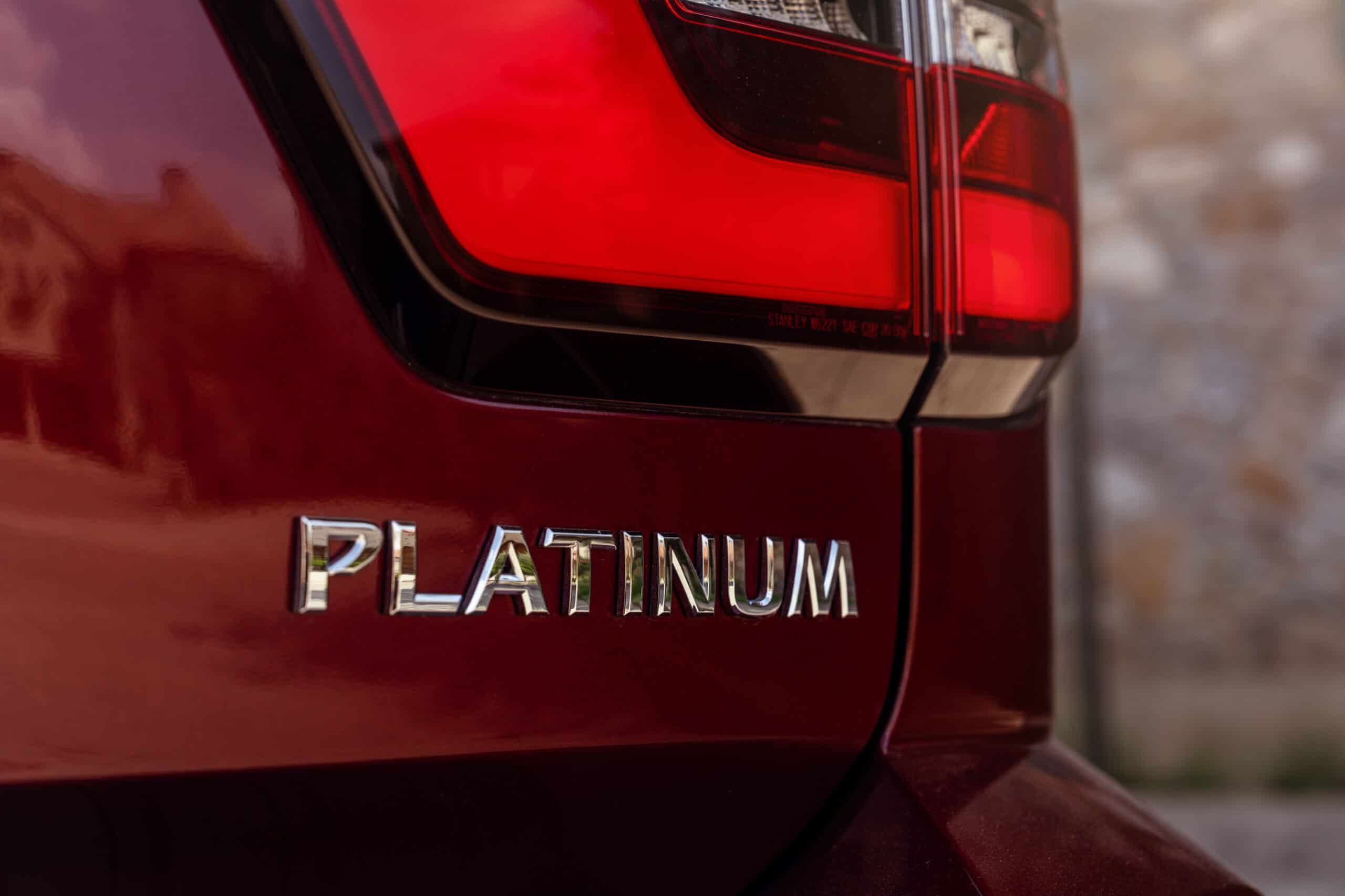 2024 Nissan Armada Platinum