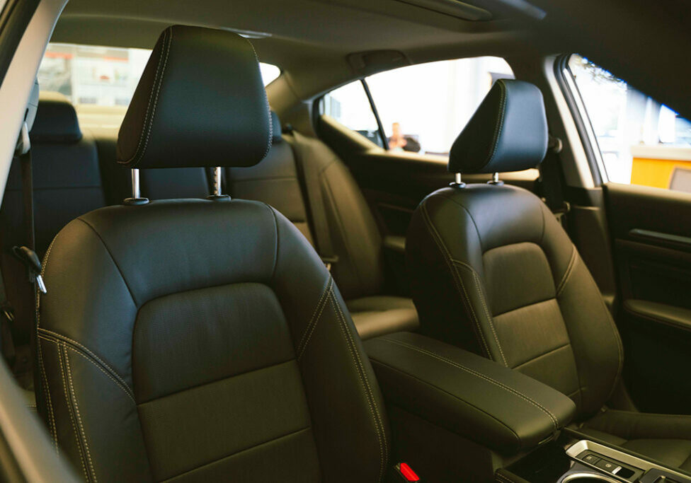 The interior of a Nissan Vehicle at McGavock - NissanConnect